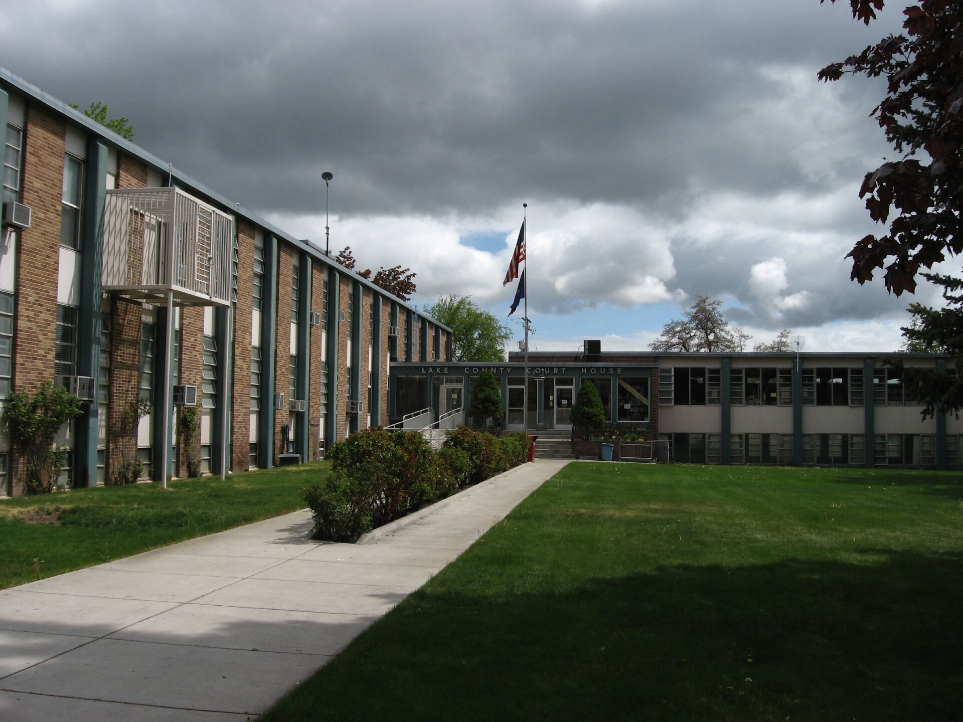Lake County Courthouse
